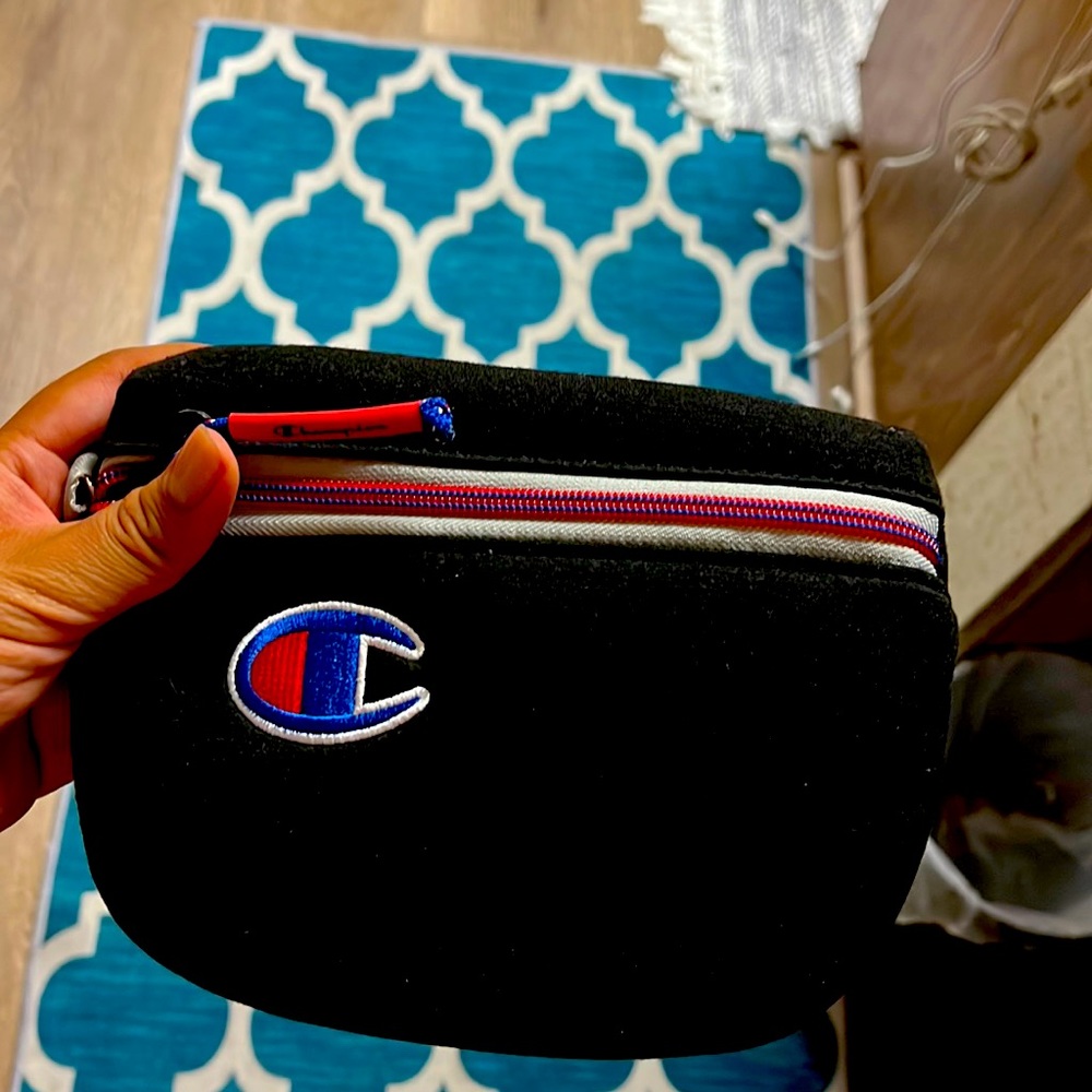 Champion Fanny pack from 2020 in good condition used twice